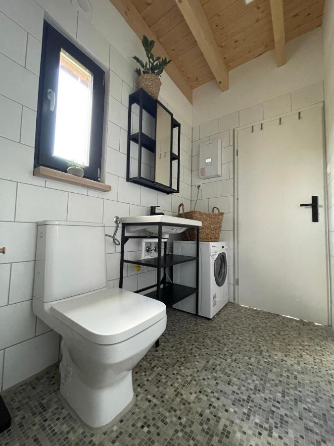 Domek Pod Stromcem Czernica  Exteriör bild